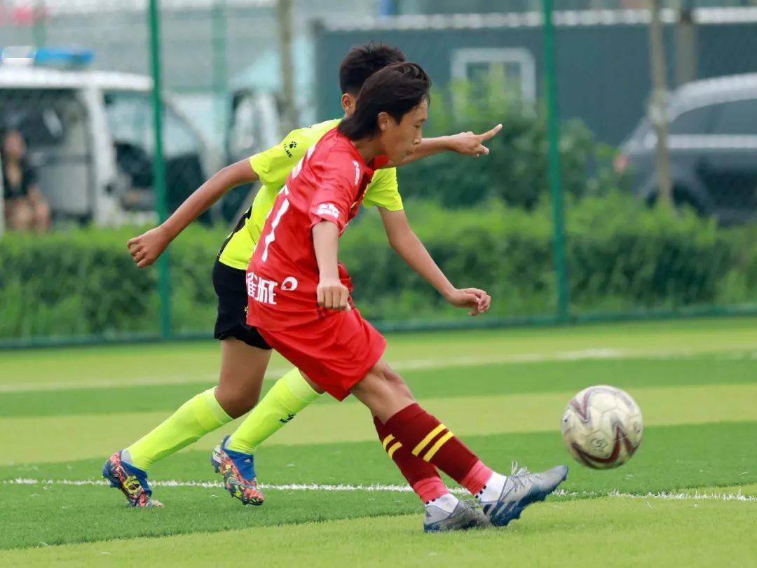 九游官网包含羽毛球预选赛，燕赵玄武队与渝州闪电队大胜，阵地战处理得当！目标直指冠军的词条